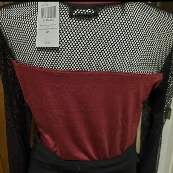 Burgundy and black mesh long sleeve shirt - Picture 3 of 3